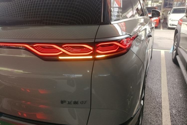Used BYD Frigate 07 2024 HONOR Edition DM-i 100KM Luxury Model Right Rear Taillight