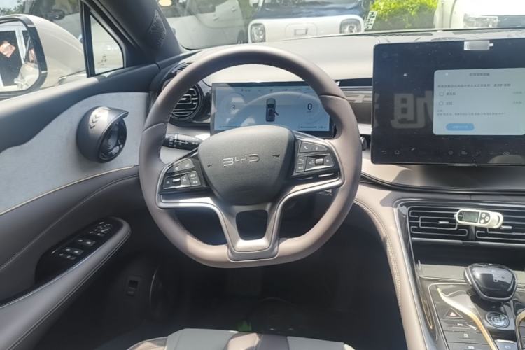 Used BYD Frigate 07 2024 HONOR Edition DM-i 100KM Elite Model Steering Wheel