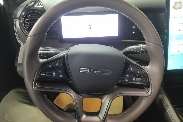 Used BYD Frigate 07 2024 HONOR Edition DM-i 100KM Luxury Model Steering Wheel