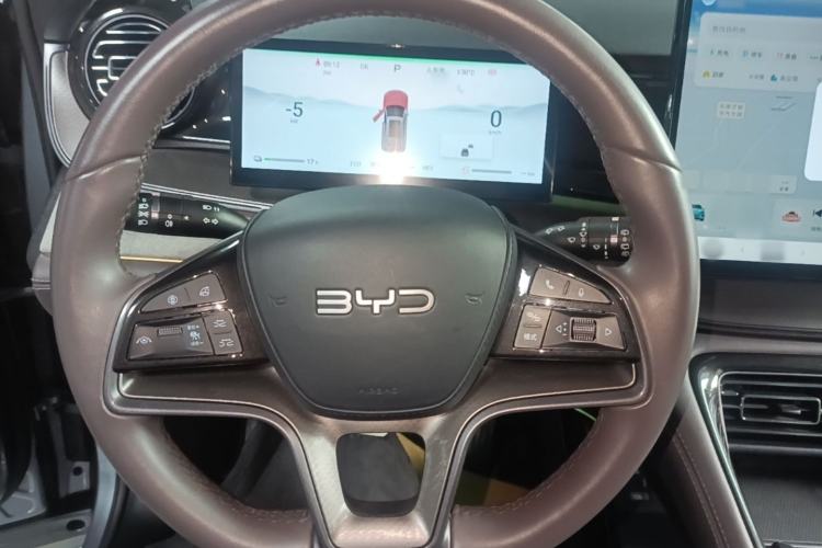 Used BYD Frigate 07 2024 HONOR Edition DM-i 205KM Flagship Model Steering Wheel