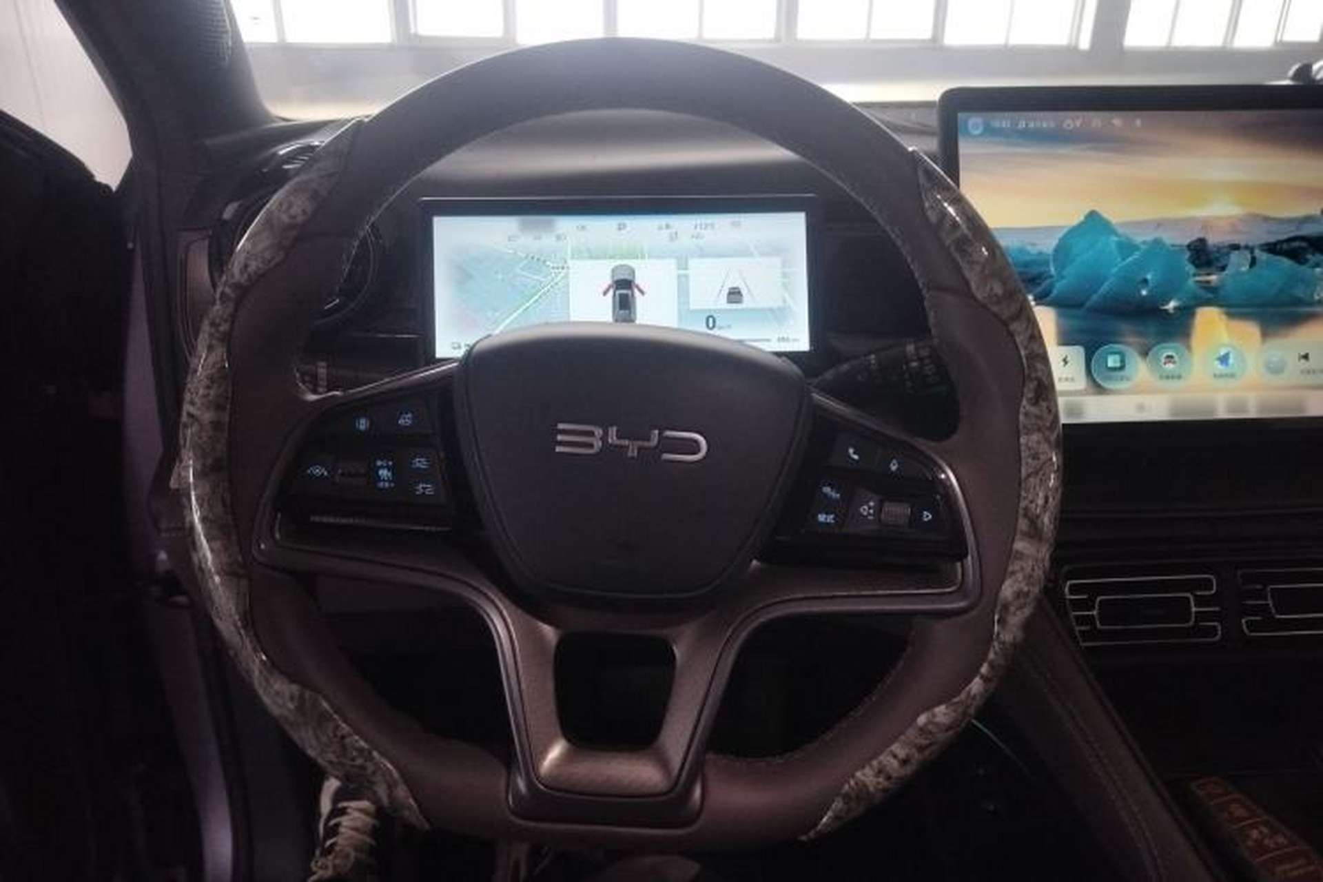 Used BYD Frigate 07 2024 HONOR Edition DM-i 100KM Luxury Model Steering Wheel