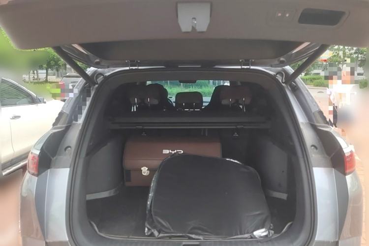 Used BYD Frigate 07 2024 HONOR Edition DM-i 205KM Flagship Model Trunk