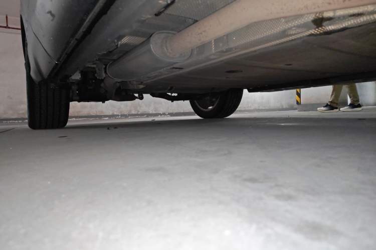 Used BYD Frigate 07 2024 HONOR Edition DM-i 100KM Luxury Model Chassis Front Right