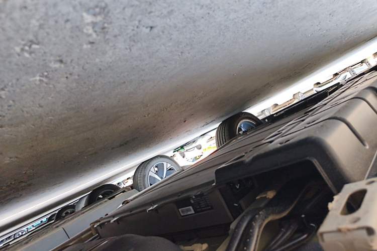 Used BYD Frigate 07 2024 HONOR Edition DM-i 100KM Elite Model Chassis Rear Left