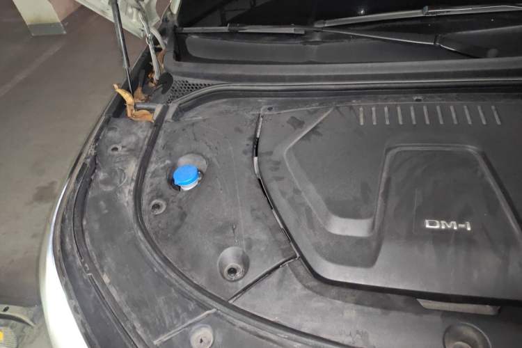Used BYD Frigate 07 2024 HONOR Edition DM-i 100KM Luxury Model Engine Bay Right