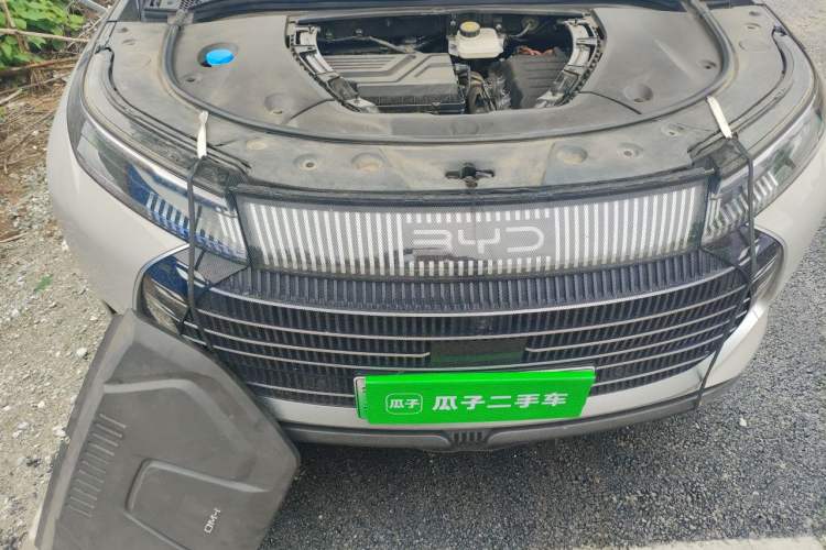 Used BYD Frigate 07 2024 HONOR Edition DM-i 205KM Flagship Model Engine Bay
