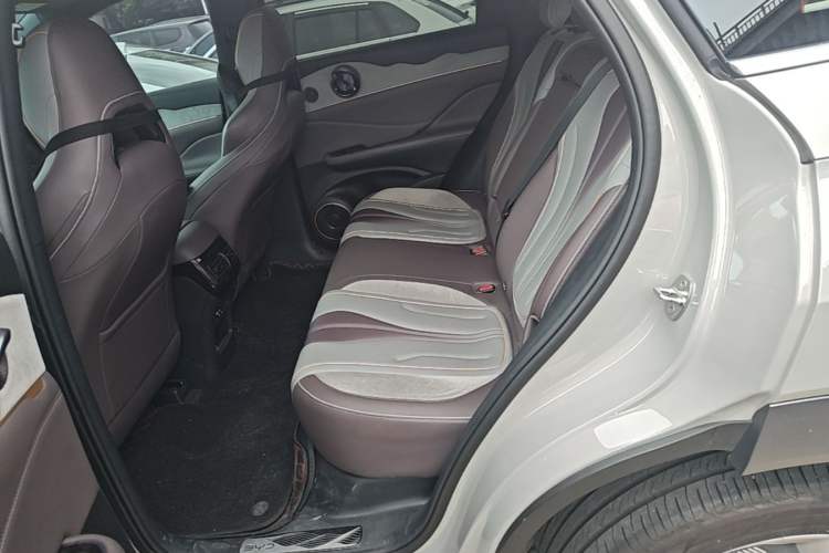 Used BYD Frigate 07 2024 HONOR Edition DM-i 100KM Luxury Model Left Rear Seat