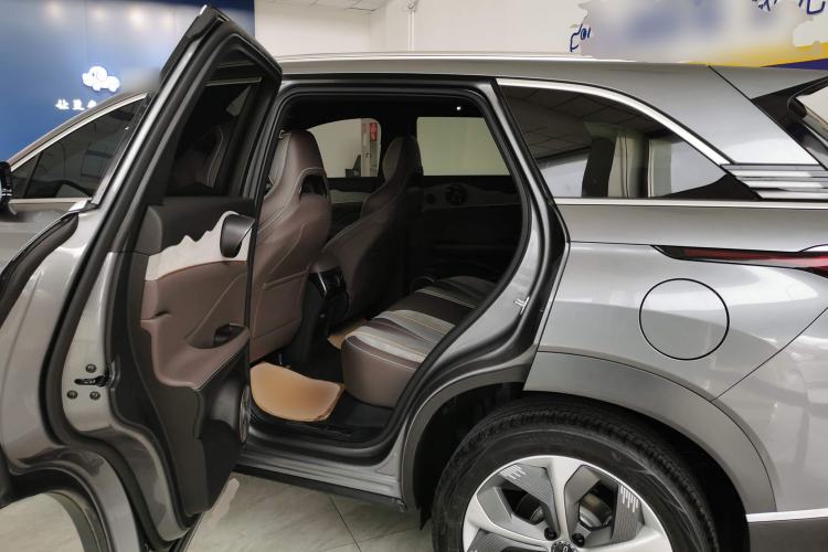Used BYD Frigate 07 2024 HONOR Edition DM-i 100KM Luxury Model Left Rear Seat
