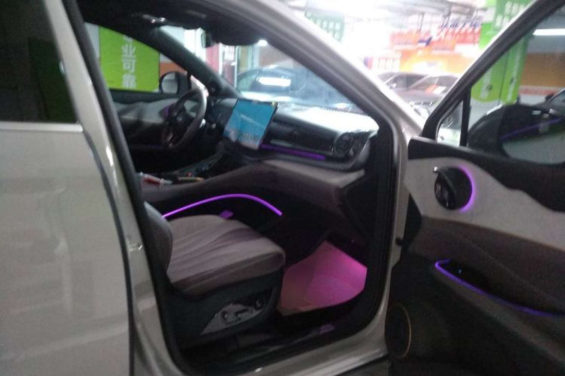 Used BYD Frigate 07 2024 Honor Edition DM-i 100KM Prestige Model Right Front Seat