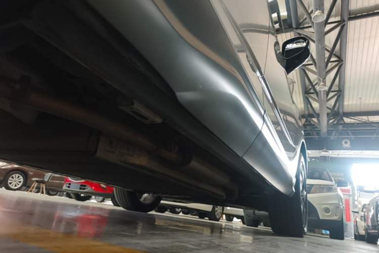 Used BYD Frigate 07 2024 HONOR Edition DM-i 205KM Flagship Model Right Side Sill