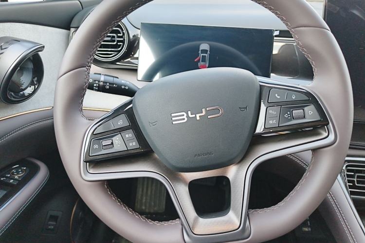 Used BYD Frigate 07 2024 HONOR Edition DM-i 100KM Elite Model Steering Wheel