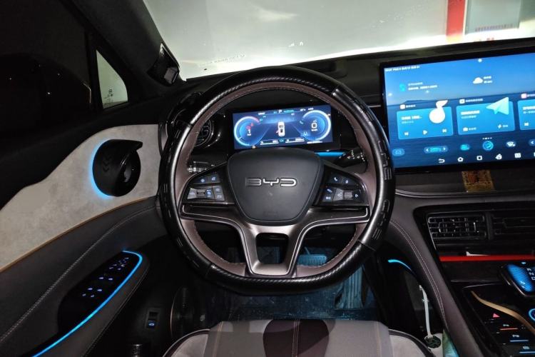 Used BYD Frigate 07 2024 HONOR Edition DM-i 100KM Luxury Model Steering Wheel