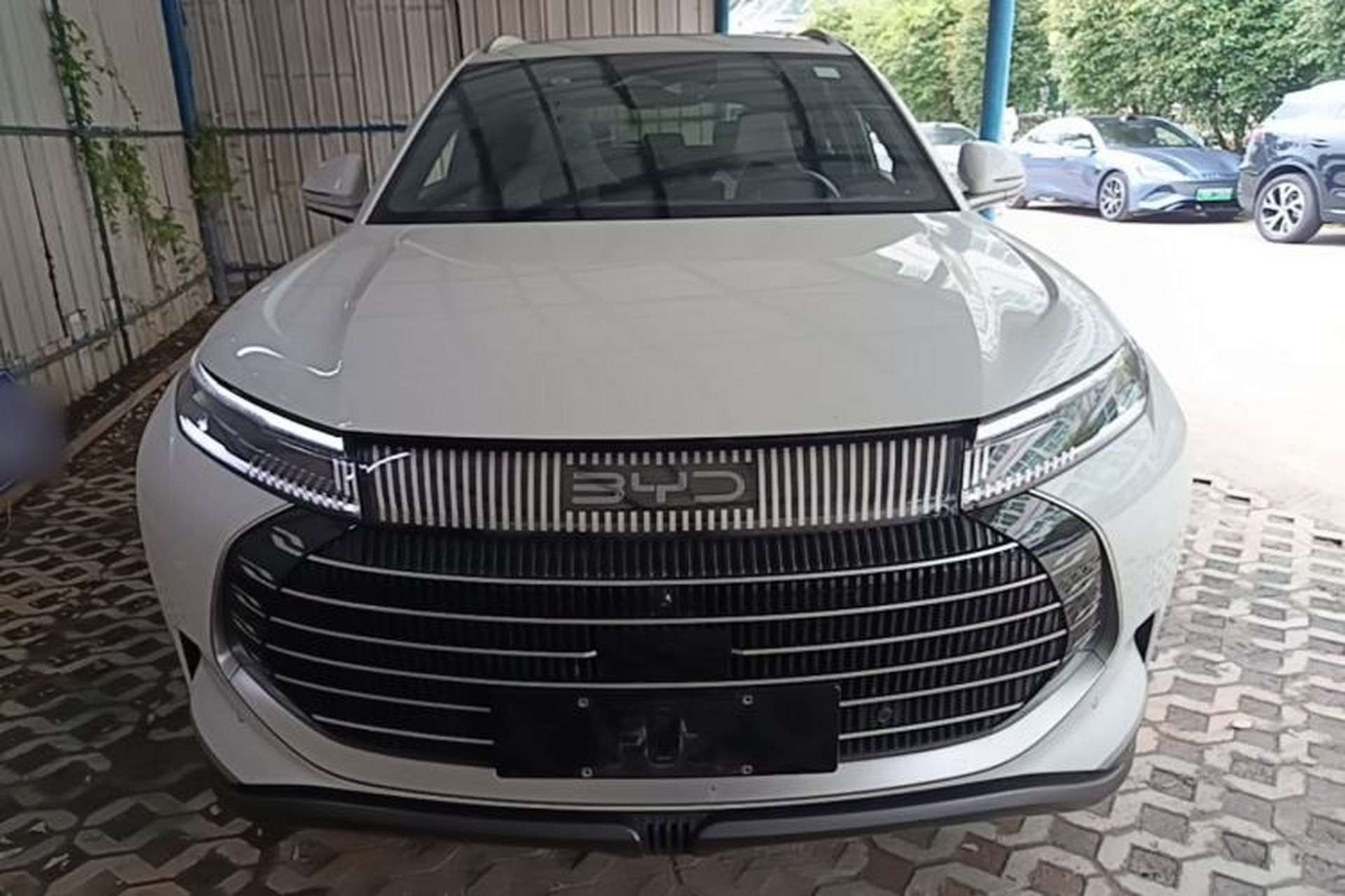 Used BYD Frigate 07 2024 HONOR Edition DM-i 205KM Flagship Model Front