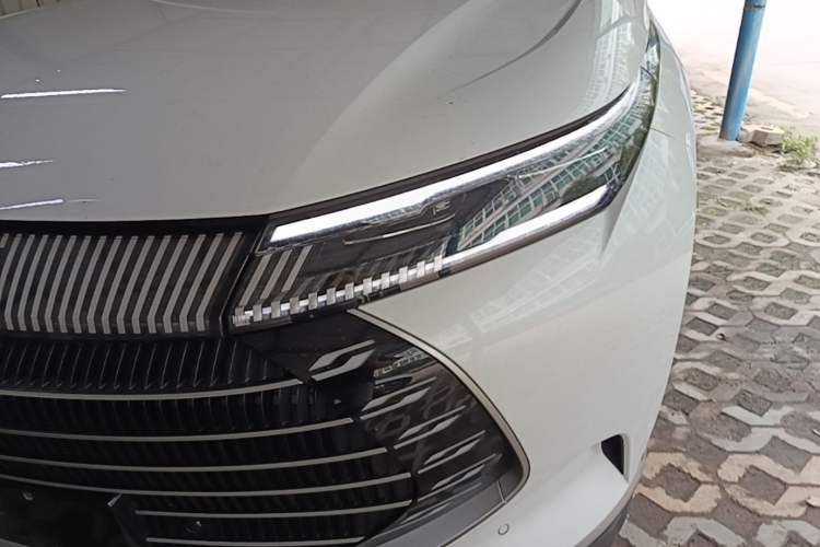 Used BYD Frigate 07 2024 HONOR Edition DM-i 205KM Flagship Model Left Front Headlight