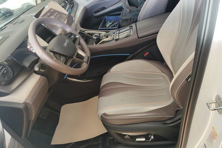 Used BYD Frigate 07 2024 Honor Edition DM-i 100KM Prestige Model Left Front Seat