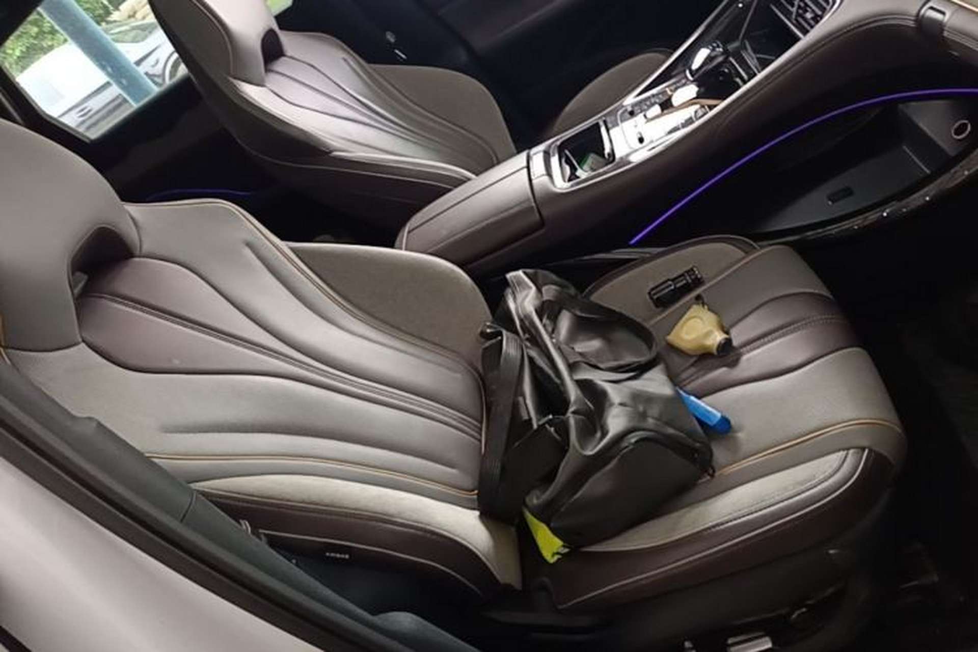 Used BYD Frigate 07 2024 HONOR Edition DM-i 205KM Flagship Model Right Front Seat