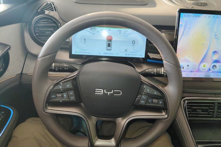 Used BYD Frigate 07 2024 Honor Edition DM-i 100KM Prestige Model Steering Wheel