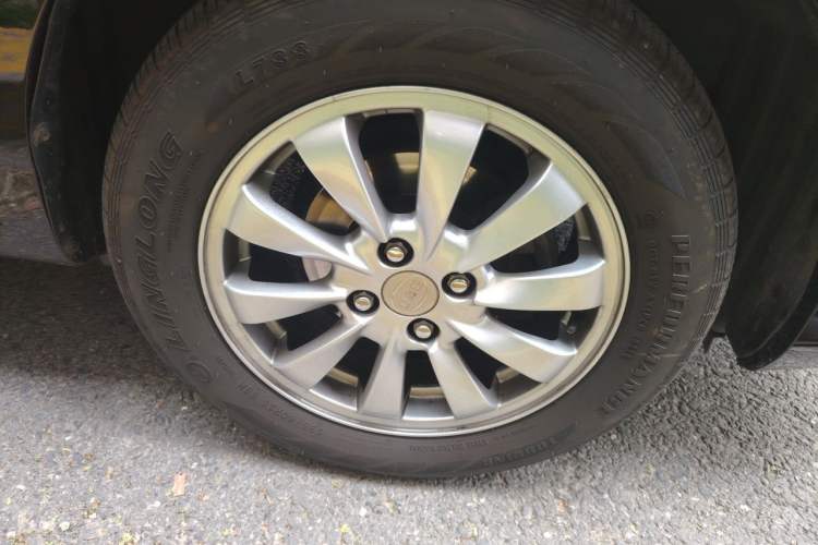 Used BYD G3 2011 Smart Tech Version 1.5L Manual Luxury Edition Right Front Wheel Hub