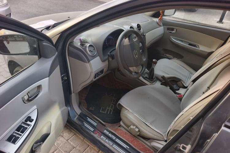 Used BYD G3 2011 Smart Tech Version 1.5L Manual Luxury Edition Driver Seat