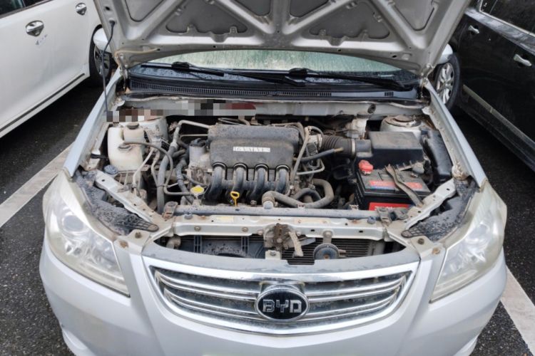 Used BYD G3 2011 Smart Tech Version 1.5L Manual Luxury Edition Engine Bay