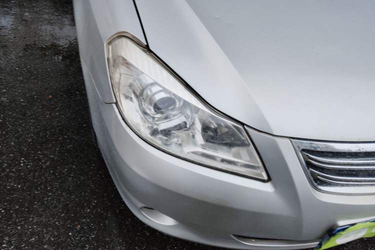 Used BYD G3 2011 Smart Tech Version 1.5L Manual Luxury Edition Right Front Headlight