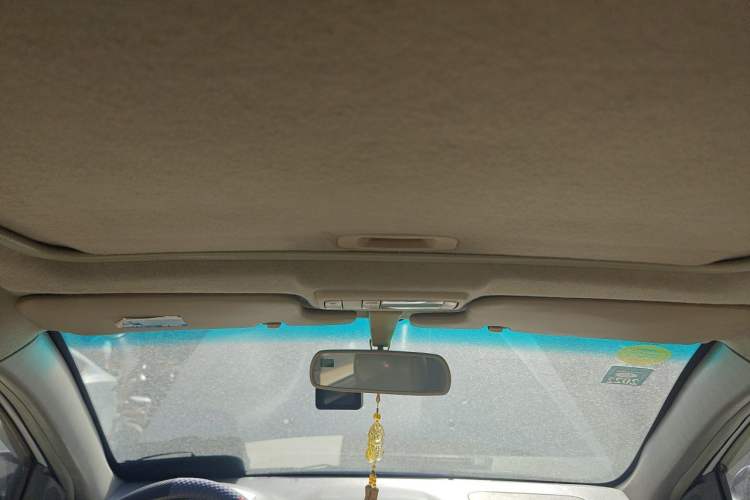 Used BYD G3 2011 Smart Tech Version 1.5L Manual Luxury Edition Headliner
