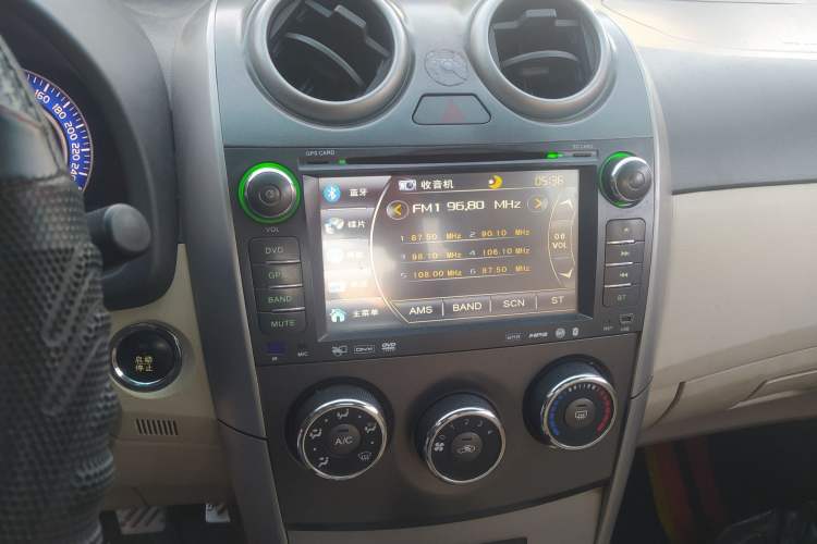 Used BYD G3 2012 1.5L Manual Luxury Edition Audio And AC Panel