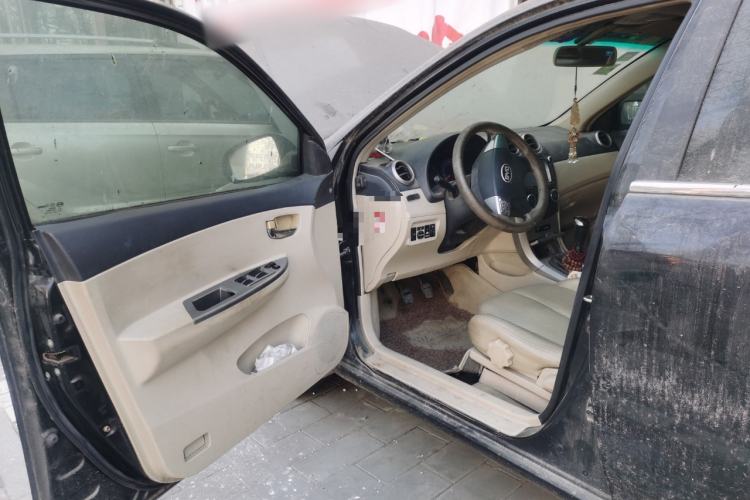 Used BYD G3 2012 1.5L Manual Standard Edition Driver Seat