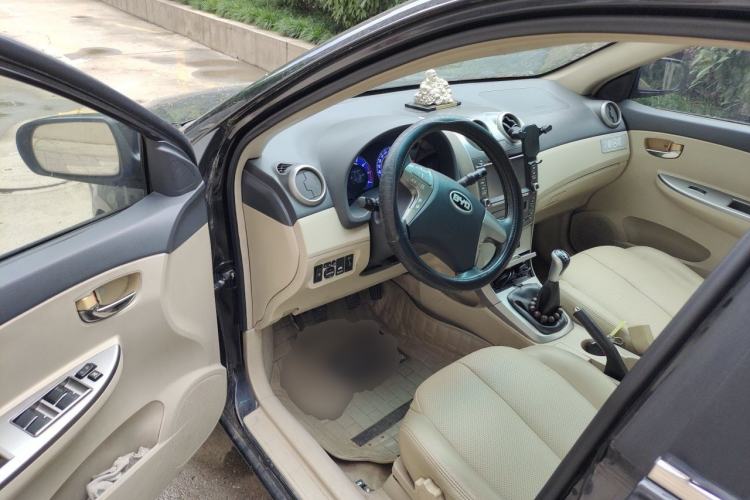 Used BYD G3 2012 1.5L Manual Luxury Edition Driver Seat