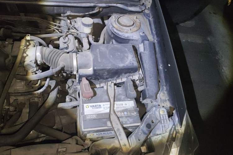 Used BYD G3 2012 1.5L Manual Luxury Edition Engine Bay Left