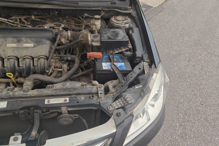 Used BYD G3 2012 1.5L Manual Luxury Edition Engine Bay Left