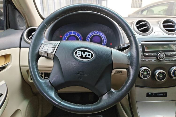 Used BYD G3 2012 1.5L Manual Luxury Edition Steering Wheel