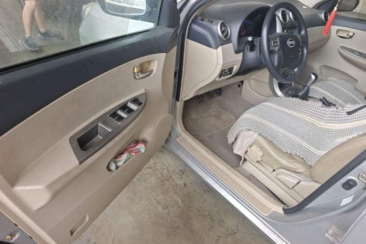 Used BYD G3 2012 1.5L Manual Luxury Edition Driver Seat