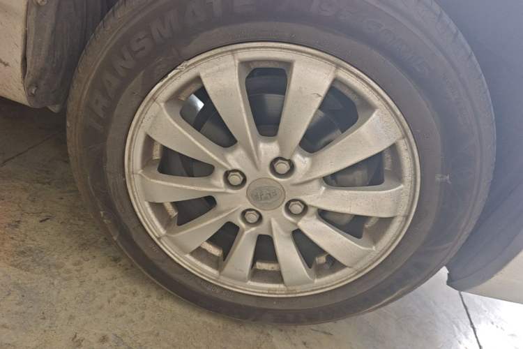 Used BYD G3 2012 1.5L Manual Luxury Edition Right Front Wheel Hub