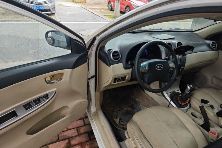 Used BYD G3 2012 1.5L Manual Luxury Edition Driver Seat