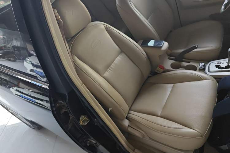Used BYD G3R 2011 1.8L CVT Shangya Model Right Front Seat