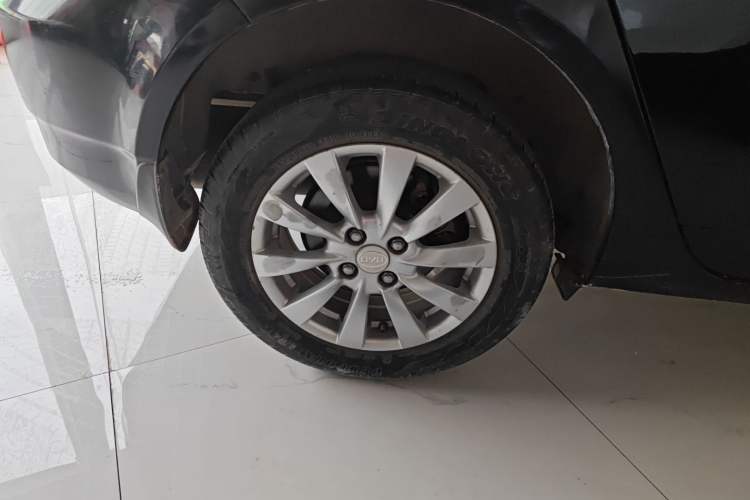 Used BYD G3R 2011 1.8L CVT Shangya Model Right Rear Wheel Hub