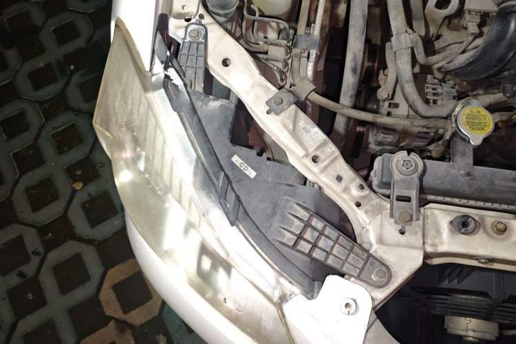 Used BYD G3R 2011 1.5L Manual Shangya Edition Engine Bay Right