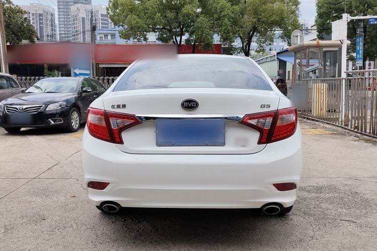 Used BYD G5 2014 1.5TID Automatic Luxury Version Exterior 3