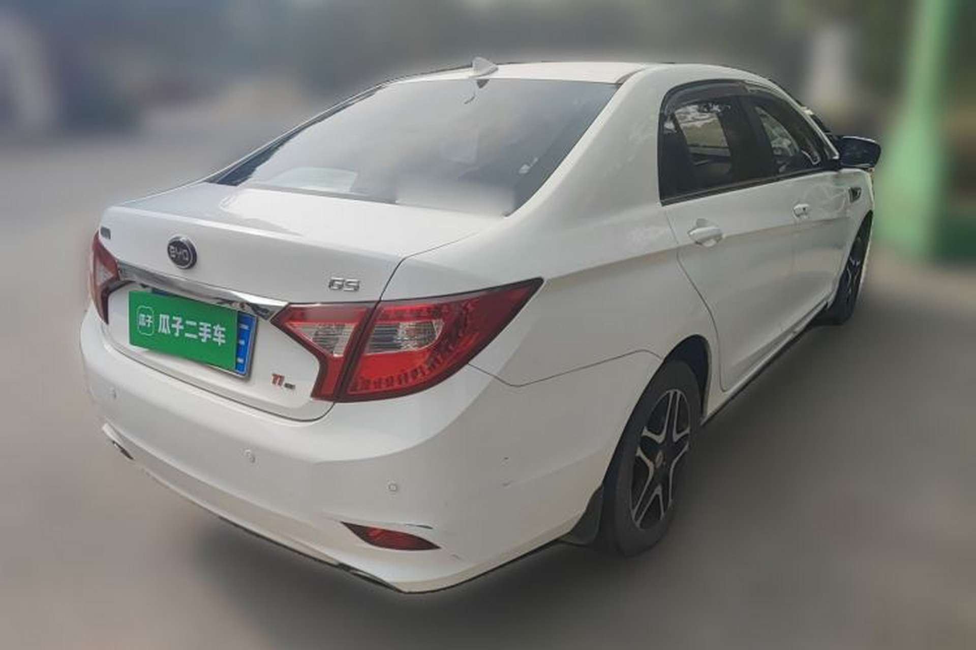 Used BYD G5 2014 1.5TI Manual Luxury Edition Exterior 5