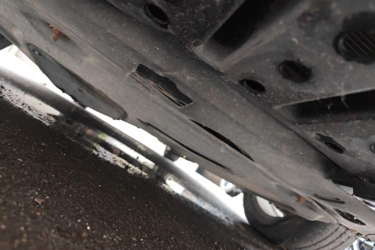 Used BYD G5 2014 1.5TID Automatic Prestige Model Chassis Front