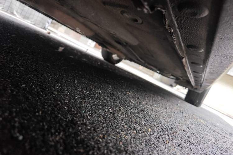 Used BYD G5 2014 1.5TID Automatic Prestige Model Chassis Front Left