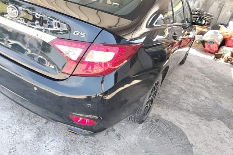 Used BYD G5 2014 1.5TI Manual Luxury Edition Exterior 1