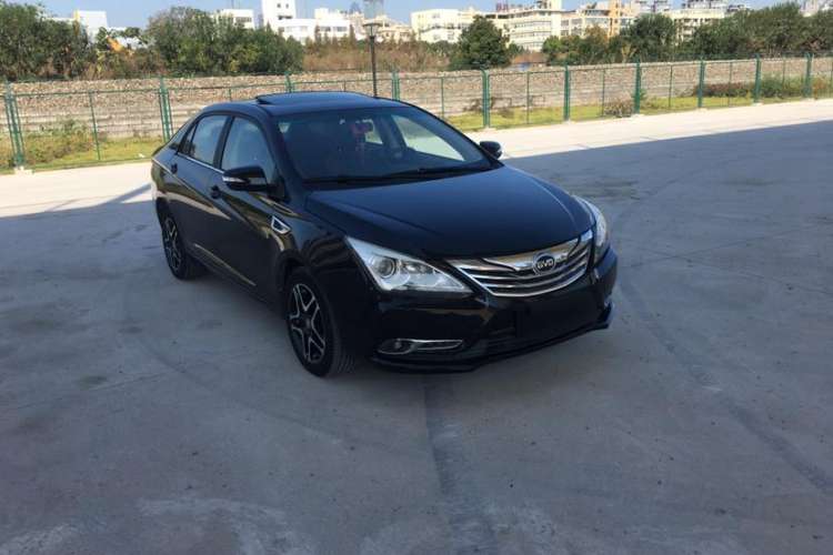 Used BYD G5 2014 1.5TID Automatic Prestige Model Exterior 2