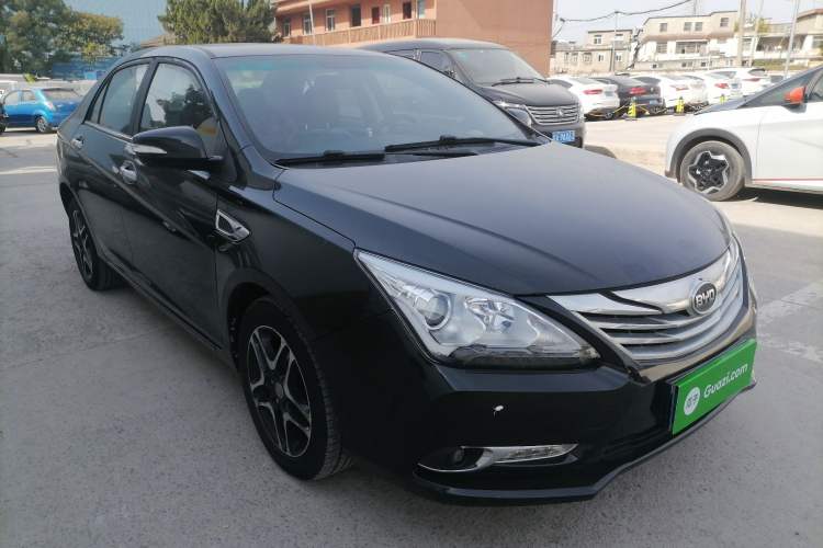 Used BYD G5 2014 1.5TID Automatic Prestige Model Front Right 45 Deg
