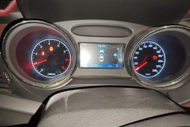 Used BYD G5 2014 1.5TI Manual Luxury Edition Instrument Cluster