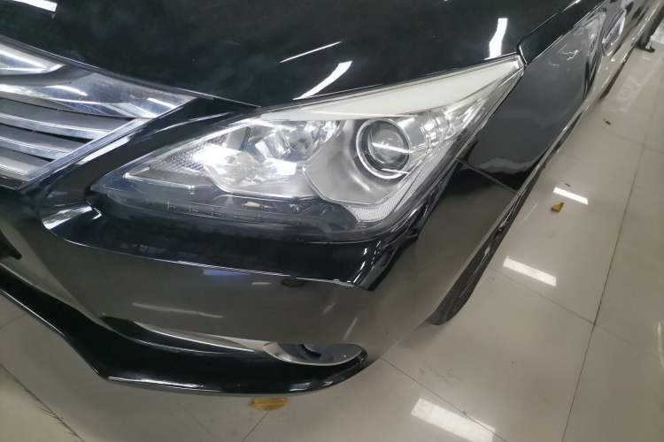 Used BYD G5 2014 1.5TI Manual Luxury Edition Left Front Headlight