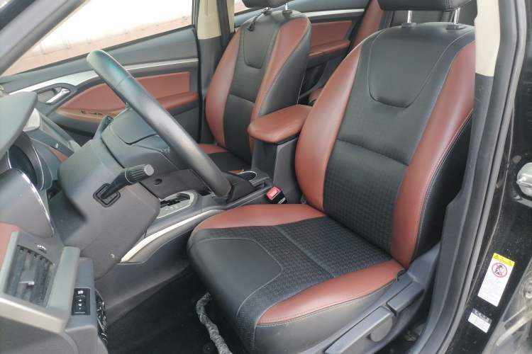 Used BYD G5 2014 1.5TID Automatic Prestige Model Left Front Seat
