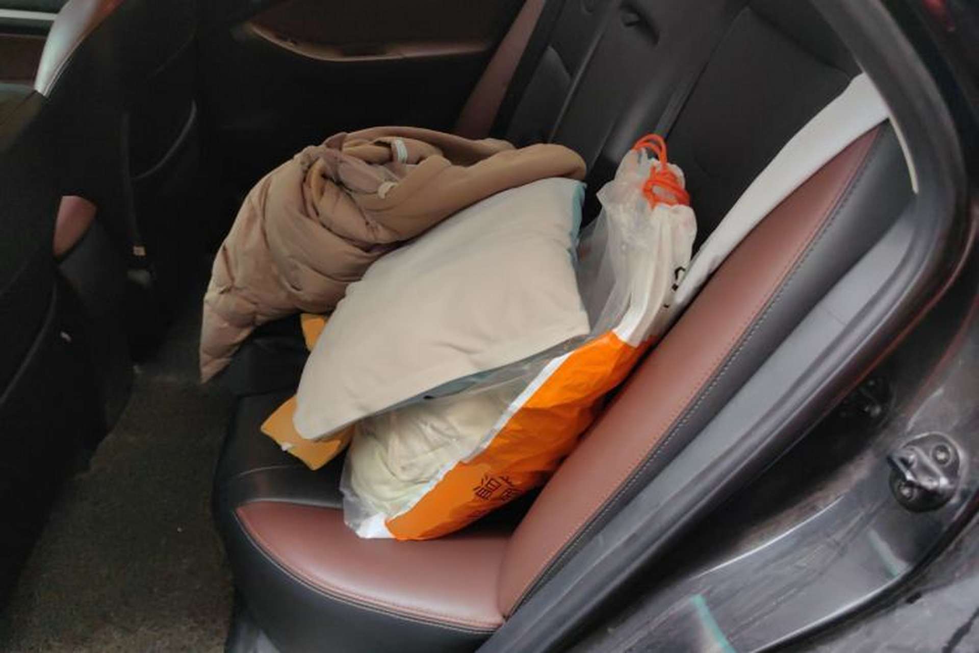 Used BYD G5 2014 1.5TI Manual Luxury Edition Left Rear Seat