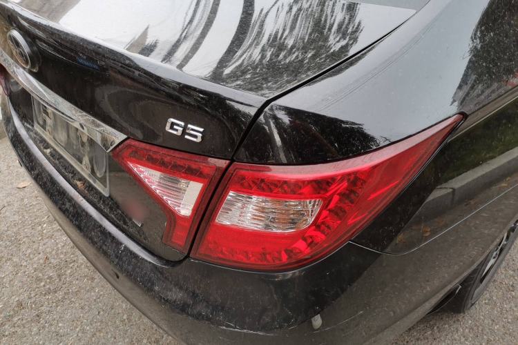 Used BYD G5 2014 1.5TID Automatic Prestige Model Right Rear Taillight